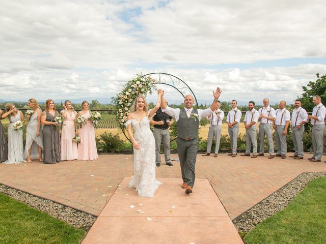 Jathan and Megan&apos;s Wedding in Portland, Oregon 63