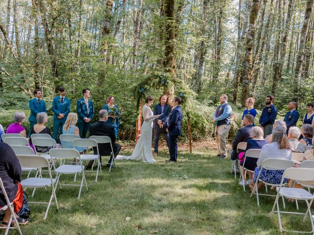 Daniel and Julie&apos;s Wedding in Bellingham, Washington 19
