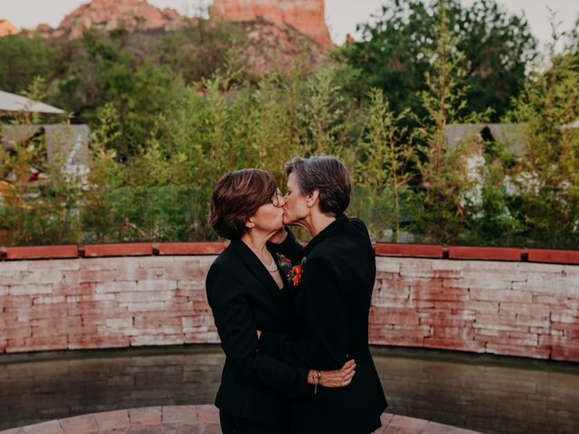 Alice and Shannon&apos;s Wedding in Sedona, Arizona 11