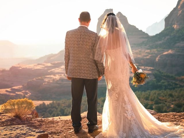John and Veronica&apos;s Wedding in Sedona, Arizona 9