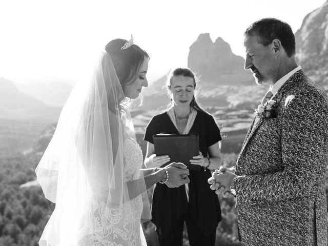 John and Veronica&apos;s Wedding in Sedona, Arizona 6