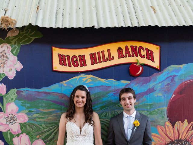 Jessica and Zach&apos;s Wedding in Placerville, California 4