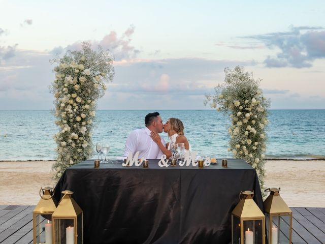 Gary and Alyssa&apos;s Wedding in Cancun, Mexico 7