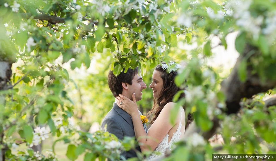 Jessica and Zach's Wedding in Placerville, California