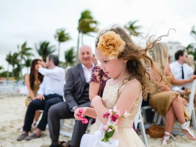 Robin and Conrad&apos;s Wedding in Nassau, Bahamas 8