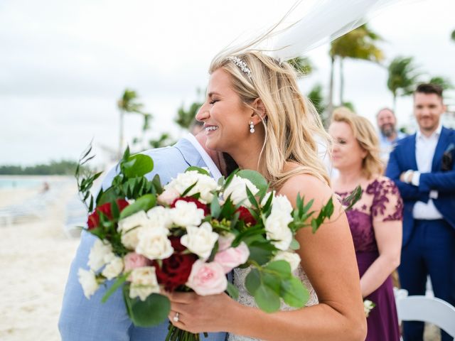 Robin and Conrad&apos;s Wedding in Nassau, Bahamas 10