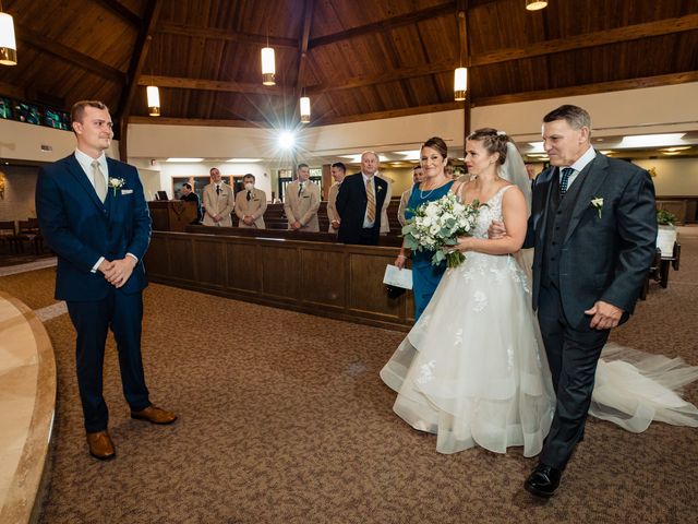 Anna and Elijah&apos;s Wedding in Blue Bell, Pennsylvania 10