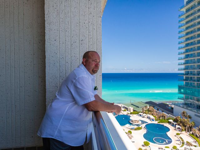 Chris and Gina&apos;s Wedding in Cancun, Mexico 4