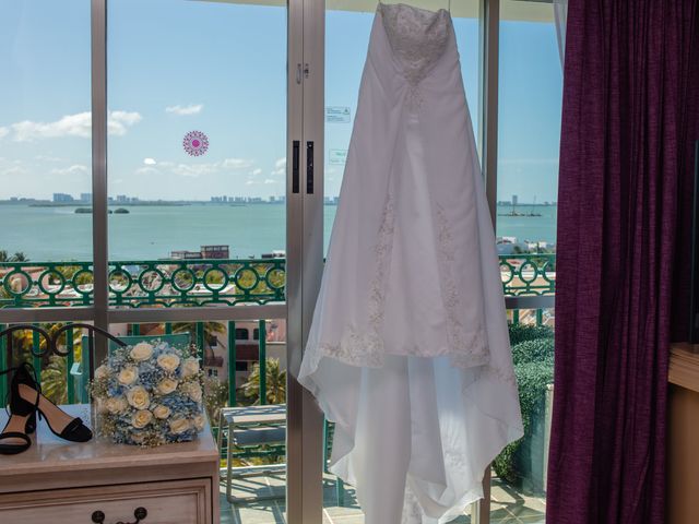 Chris and Gina&apos;s Wedding in Cancun, Mexico 10
