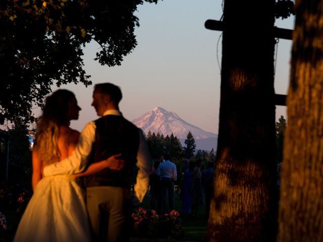Logan and Meghan&apos;s Wedding in Portland, Oregon 107