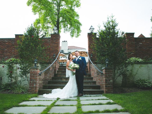 Jonathan and Jennifer&apos;s Wedding in Woodbury, New York 19