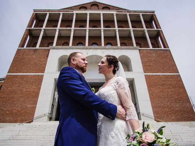 Cristina and Enrico&apos;s Wedding in Como, Italy 37