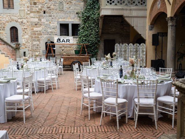 Charlie and Dani&apos;s Wedding in Florence, Italy 25