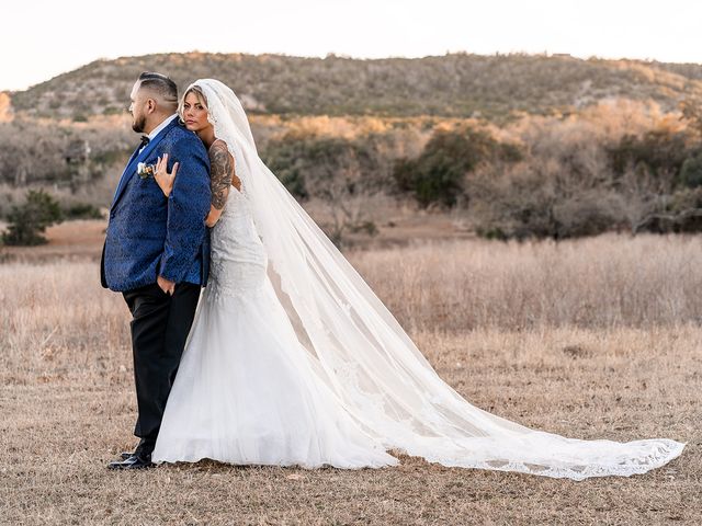 Cruz and Kaitlyn&apos;s Wedding in Fredericksburg, Texas 9