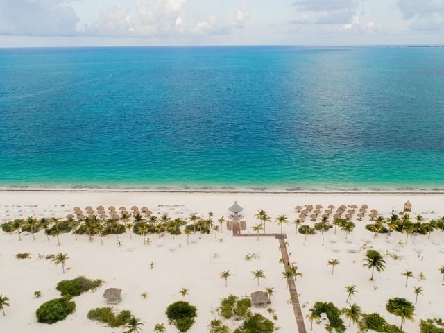 Joe and Katie&apos;s Wedding in Cancun, Mexico 71