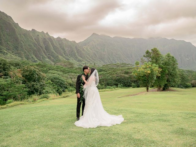 Sydney and Dean's Wedding in Kaneohe, Hawaii 6