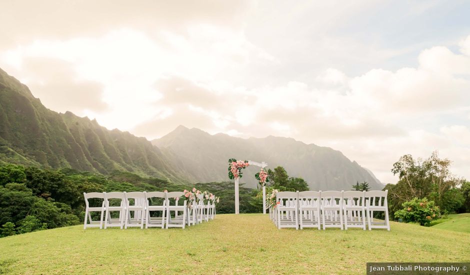 Sydney and Dean's Wedding in Kaneohe, Hawaii