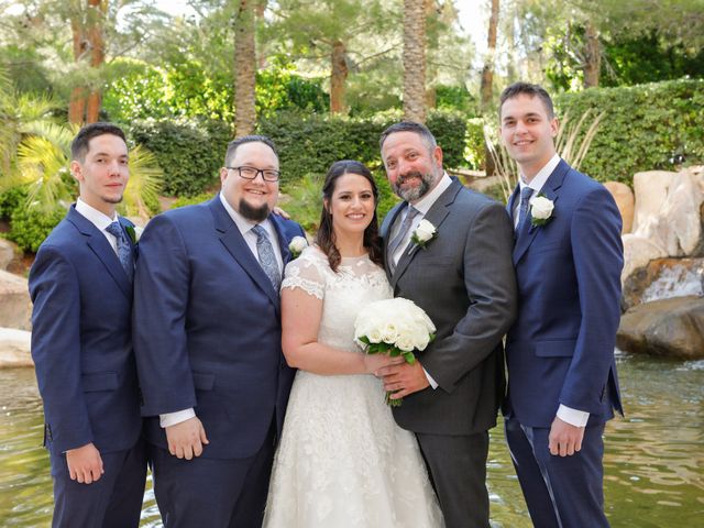 Paul and April&apos;s Wedding in Las Vegas, Nevada 30
