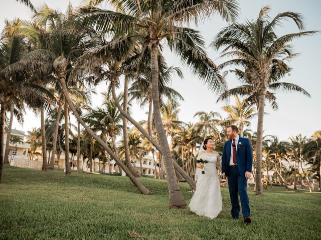 PATRICK and CAROLINE&apos;s Wedding in Cancun, Mexico 47