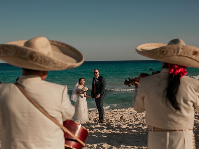 PATRICK and CAROLINE&apos;s Wedding in Cancun, Mexico 63