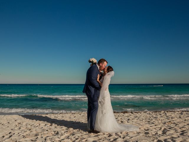 PATRICK and CAROLINE&apos;s Wedding in Cancun, Mexico 68