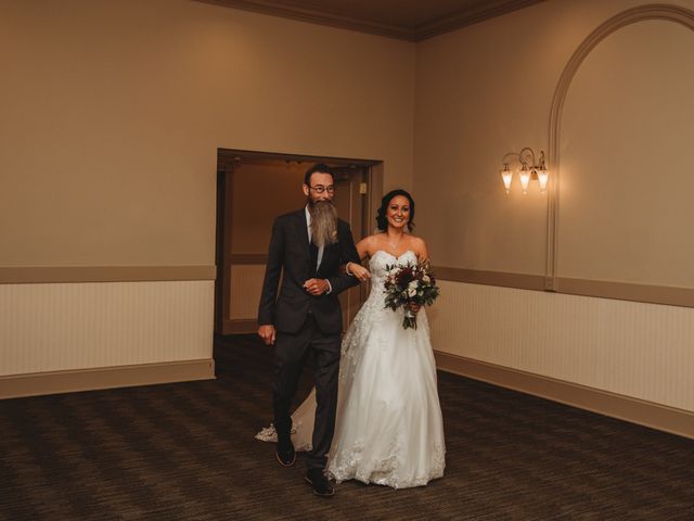 Amanda and Andrew&apos;s Wedding in Troy, Ohio 15