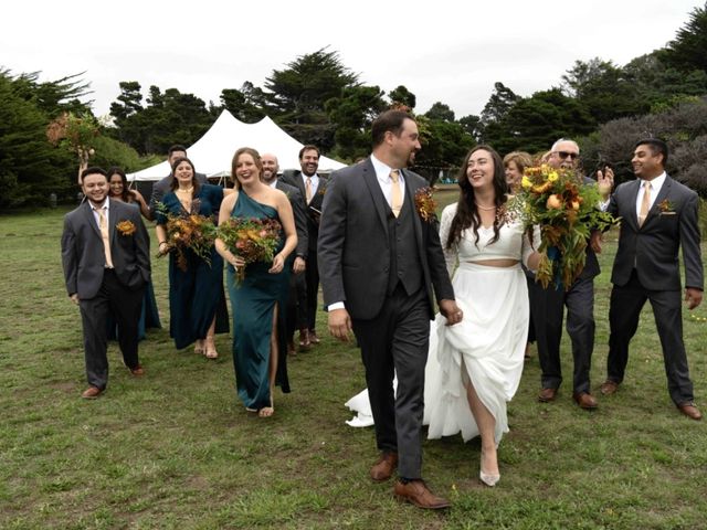 Keith and Holly&apos;s Wedding in Fort Bragg, California 5