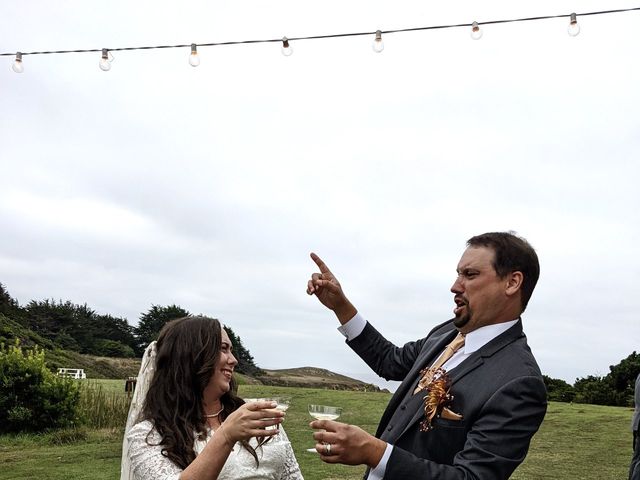 Keith and Holly&apos;s Wedding in Fort Bragg, California 10