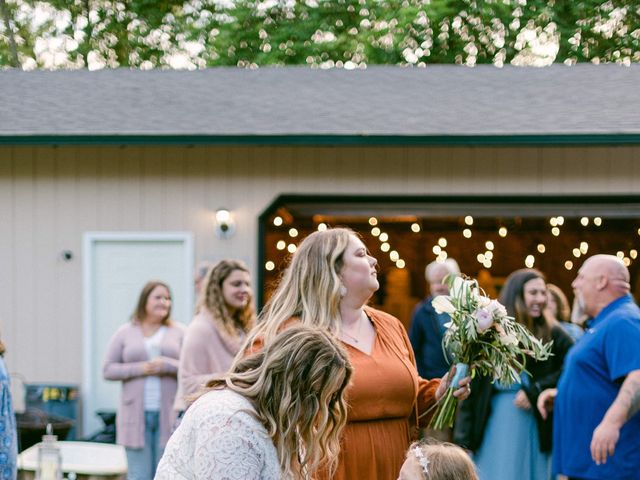 Will and Sydney&apos;s Wedding in Brush Prairie, Washington 36