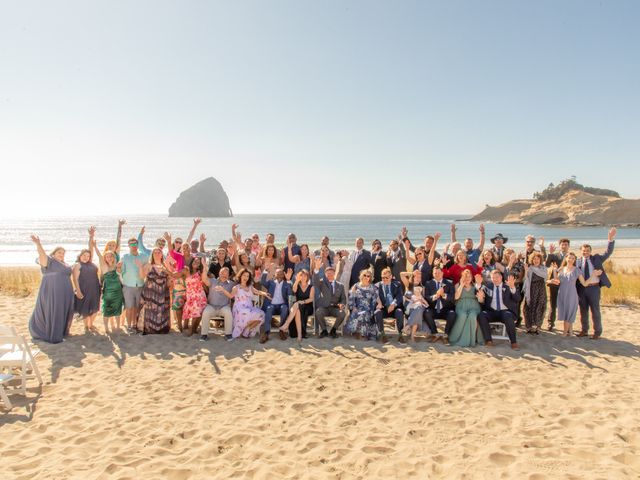 Jeremy and Rachel&apos;s Wedding in Pacific City, Oregon 17