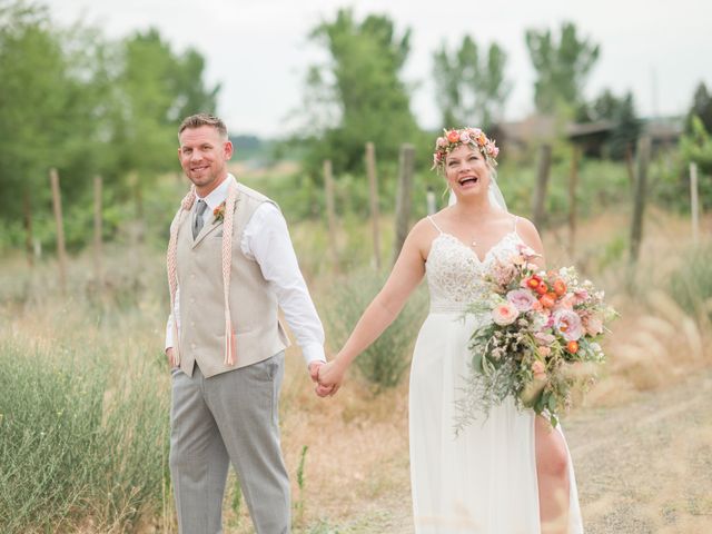 Paul and Hillary&apos;s Wedding in Eagle, Idaho 41