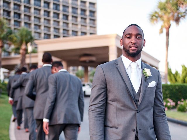 Stephanie and Brian&apos;s Wedding in Galveston, Texas 82