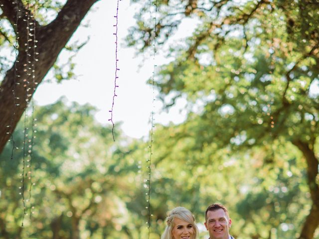 Paul and Taylor&apos;s Wedding in Boerne, Texas 11
