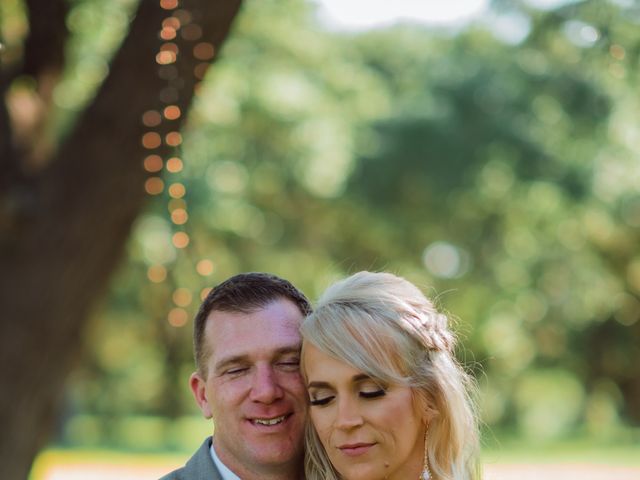 Paul and Taylor&apos;s Wedding in Boerne, Texas 13