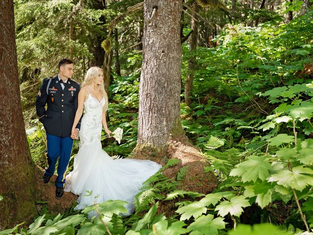 Joseph and Amber&apos;s Wedding in Girdwood, Alaska 37