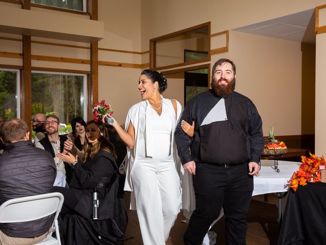 Mike and Alysha&apos;s Wedding in Leavenworth, Washington 25