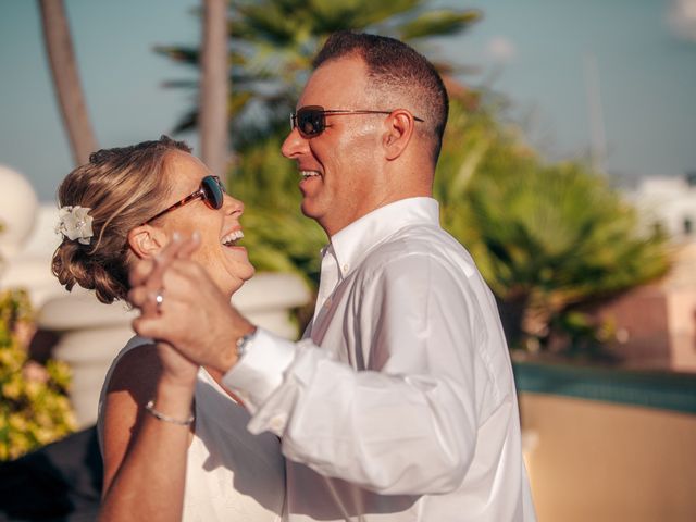 Domenick  and Cyndy&apos;s Wedding in Clearwater Beach, Florida 19