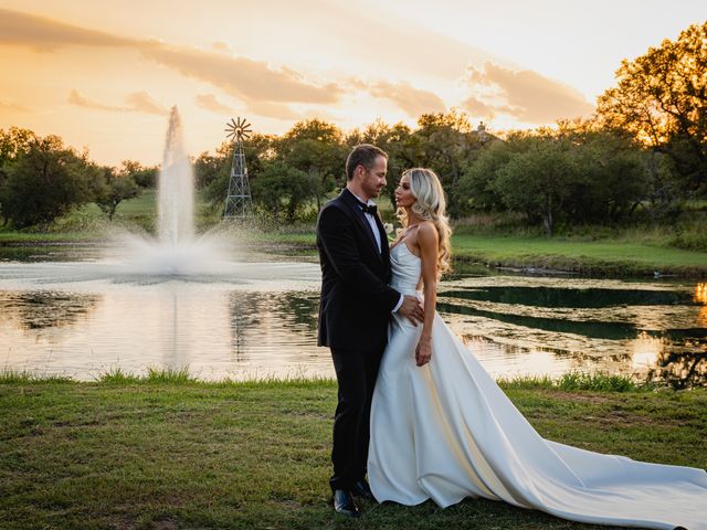 Ben and Erin&apos;s Wedding in Dripping Springs, Texas 11