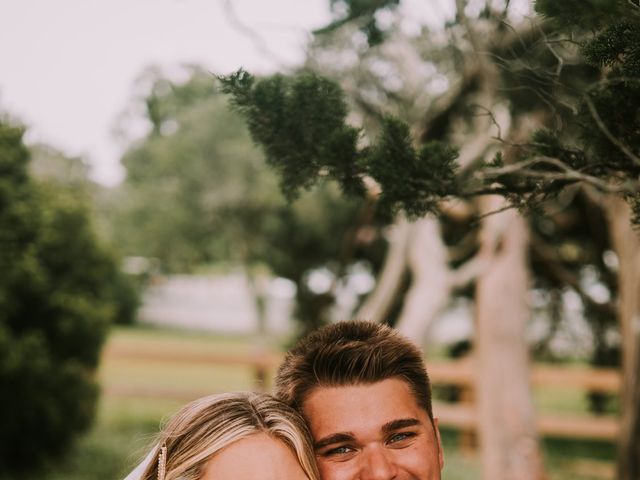 Tyler and Erin&apos;s Wedding in Ocracoke, North Carolina 11