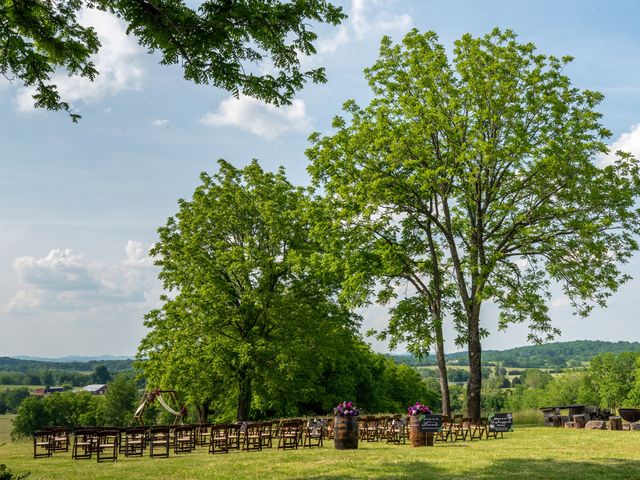 Terry and Leigh&apos;s Wedding in Lebanon, Tennessee 22