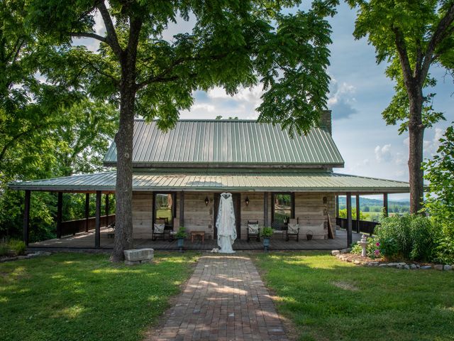 Terry and Leigh&apos;s Wedding in Lebanon, Tennessee 24