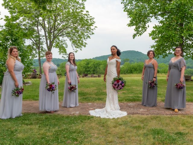 Terry and Leigh&apos;s Wedding in Lebanon, Tennessee 25