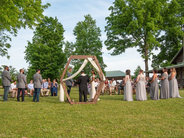 Terry and Leigh&apos;s Wedding in Lebanon, Tennessee 27