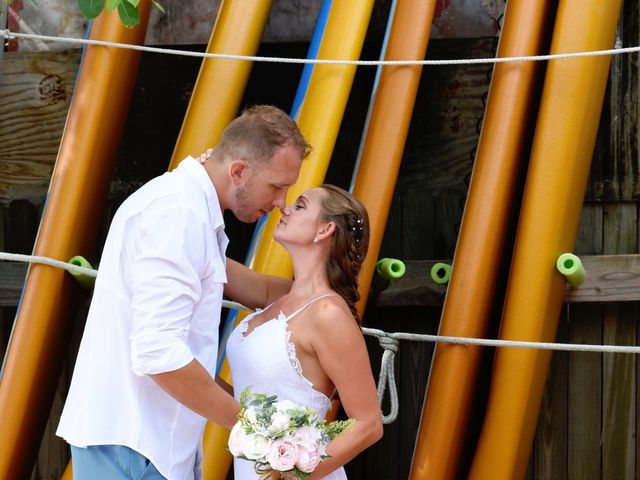 Sean and Tabitha&apos;s Wedding in Islamorada, Florida 25
