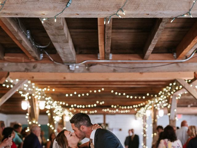Chadrick and Hillary&apos;s Wedding in Davisburg, Michigan 9