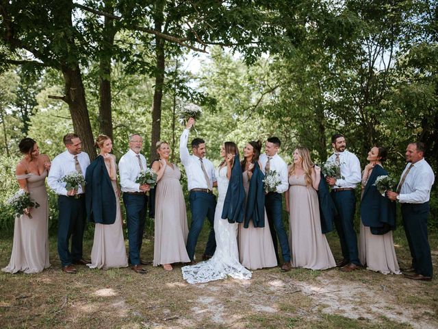Chadrick and Hillary&apos;s Wedding in Davisburg, Michigan 15