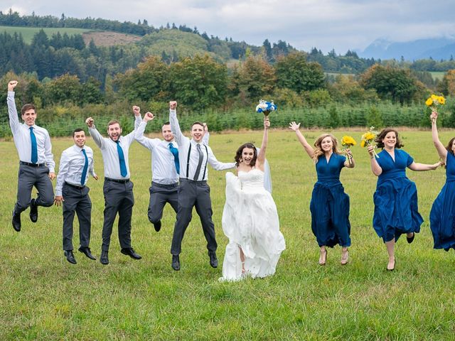 Kyle and Kellie&apos;s Wedding in Washougal, Washington 15