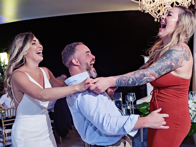 Ryan McCulley and Rachel Holtzman&apos;s Wedding in Cancun, Mexico 24
