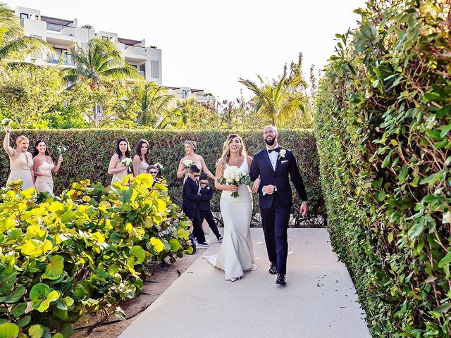 Ryan McCulley and Rachel Holtzman&apos;s Wedding in Cancun, Mexico 58