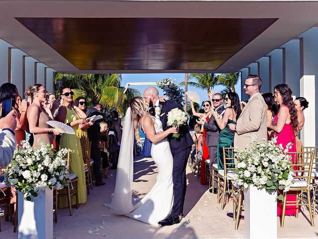 Ryan McCulley and Rachel Holtzman&apos;s Wedding in Cancun, Mexico 60